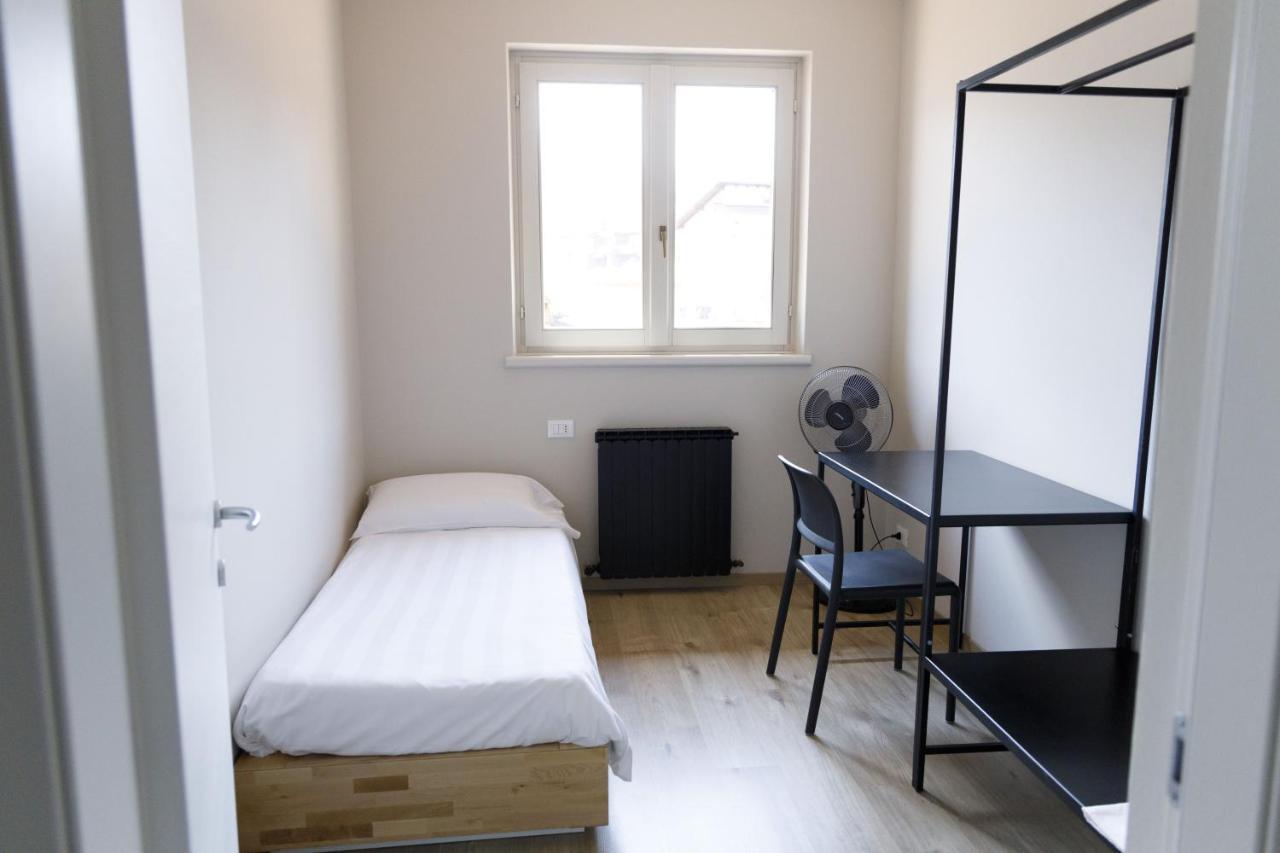 Hotel Miranda Riva di Solto Εξωτερικό φωτογραφία