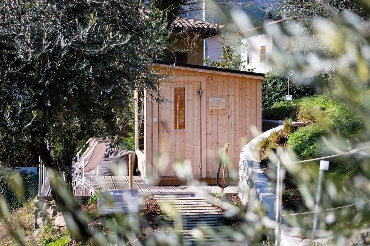Hotel Miranda Riva di Solto Εξωτερικό φωτογραφία