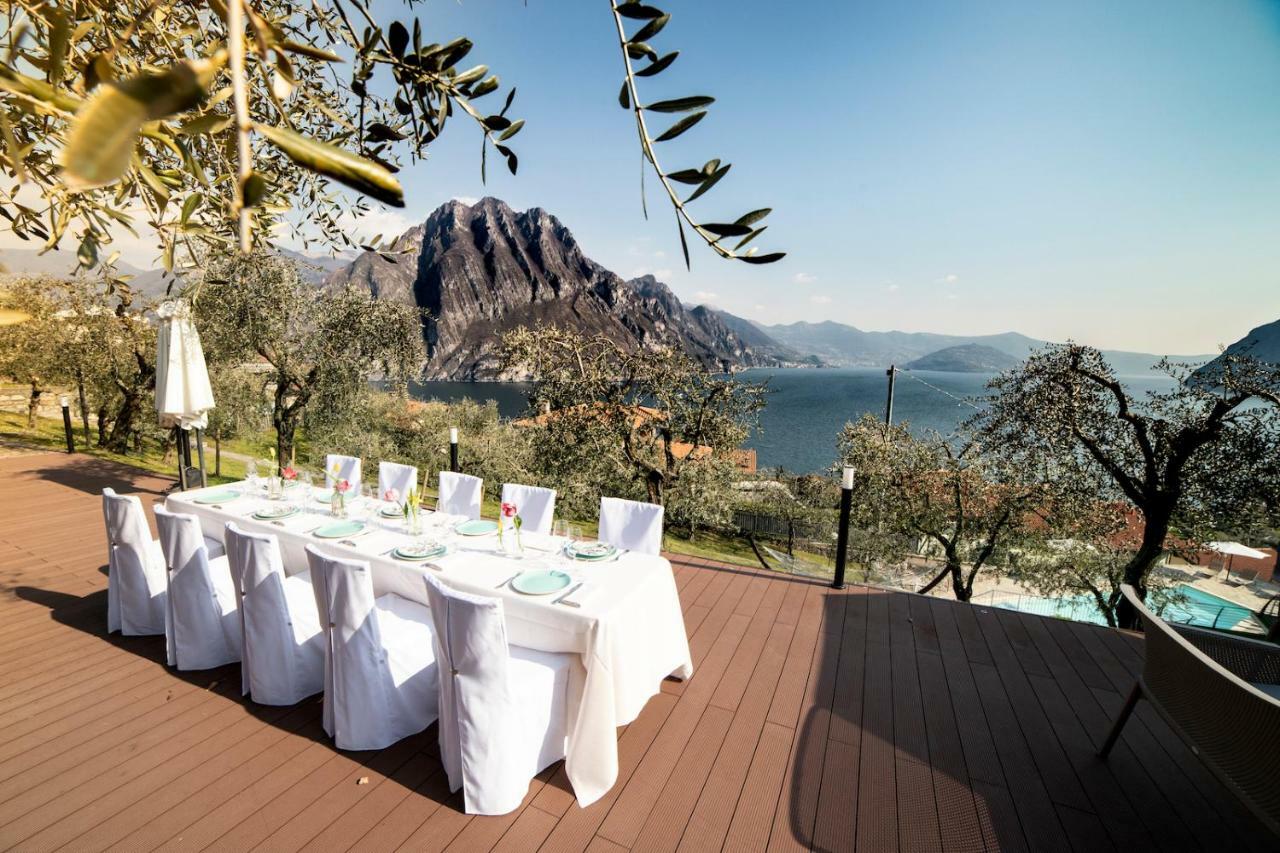 Hotel Miranda Riva di Solto Εξωτερικό φωτογραφία